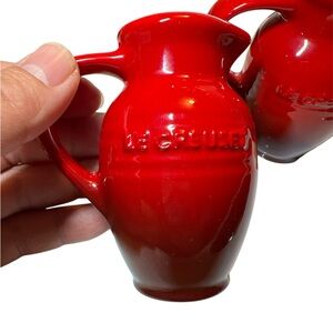 LeCruset salt & pepper shakers red cheris red ombré